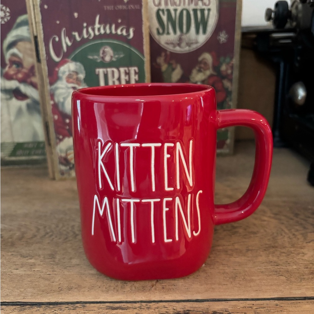 Rae Dunn Red Kitten Mittens Mug Christmas